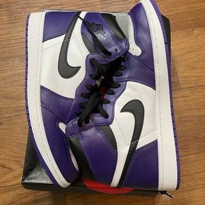 Air Jordan 1 Court Purple